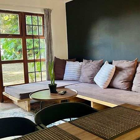 Loerieroep Estate - Mountainview Selfcatering Accommodation Nelspruit Mbombela Eksteriør bilde