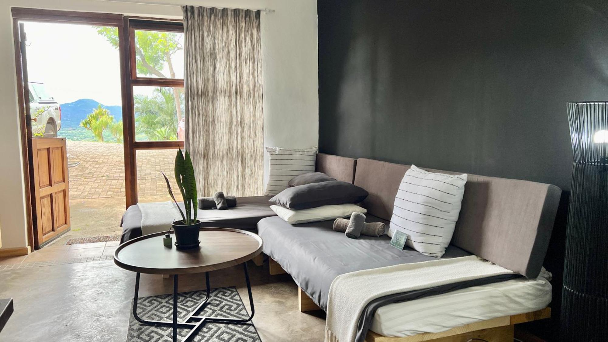 Loerieroep Estate - Mountainview Selfcatering Accommodation Nelspruit Mbombela Eksteriør bilde